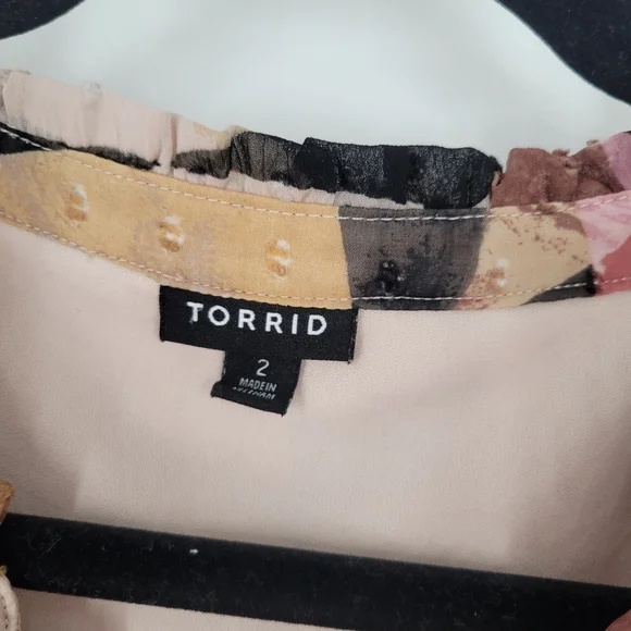 Torrid Mini Clip Dot Front Keyhole Dress Geo Multi Size 2X - Picture 3 of 7